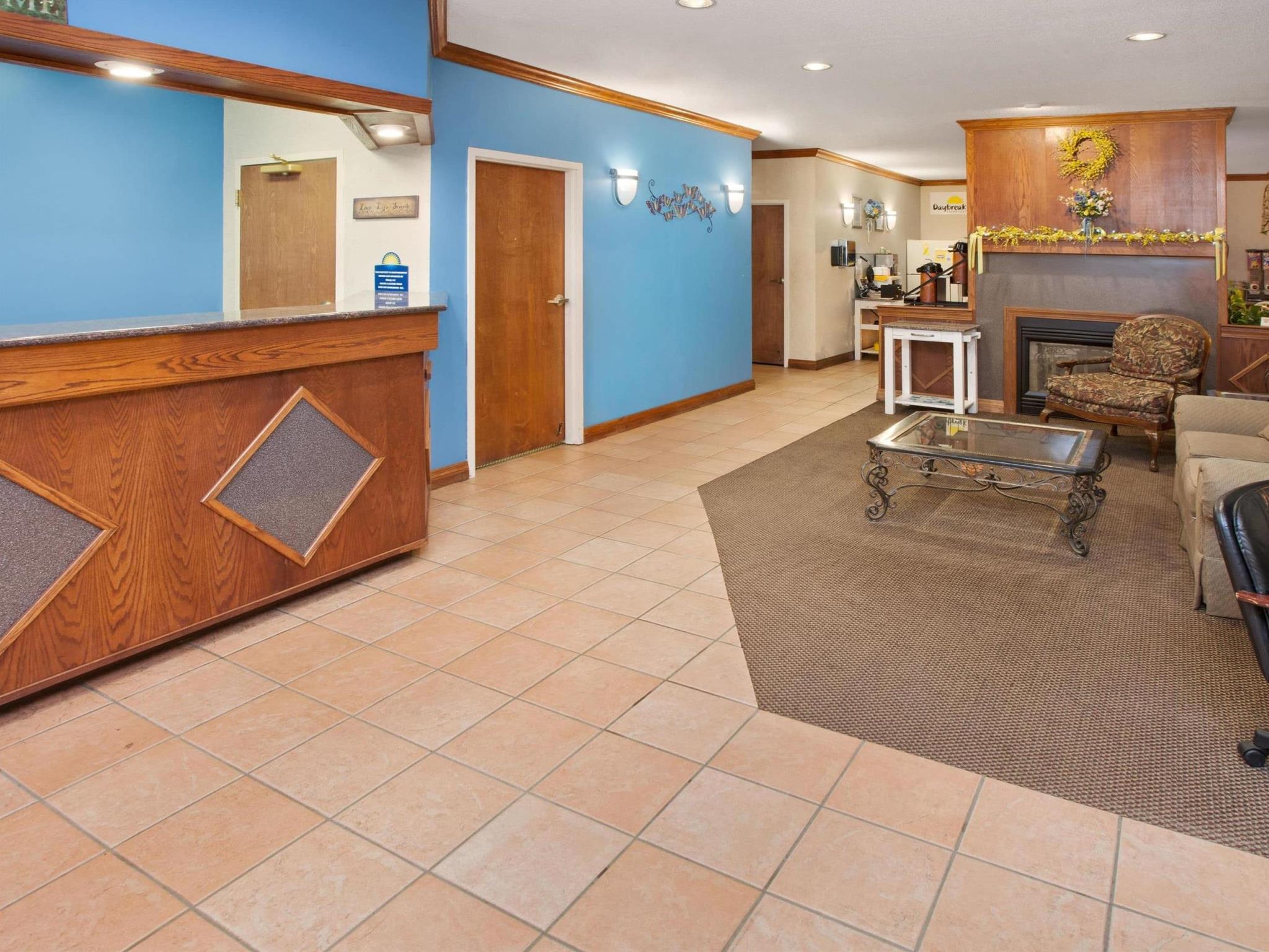Days Inn & Suites By Wyndham Kokomo Buitenkant foto